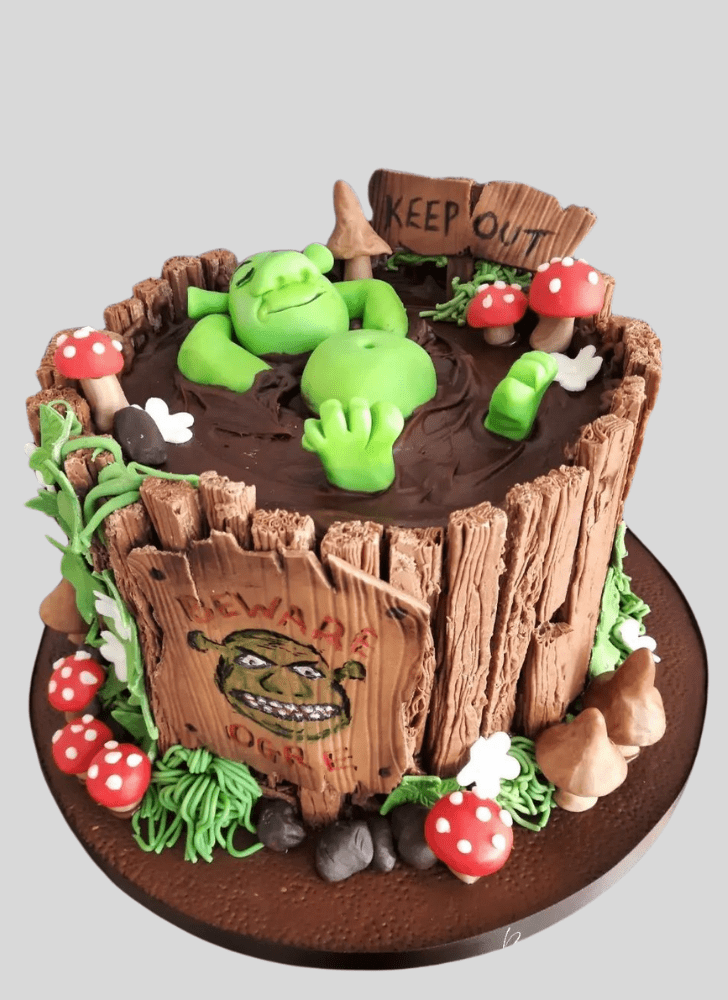 Elegant Shrek Cake