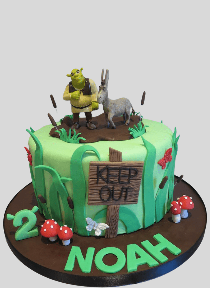 Slightly Shrek Cake