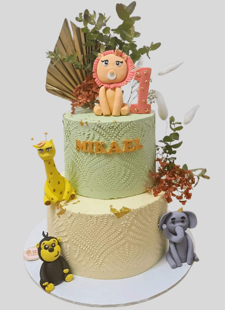 Graceful Simba Cake