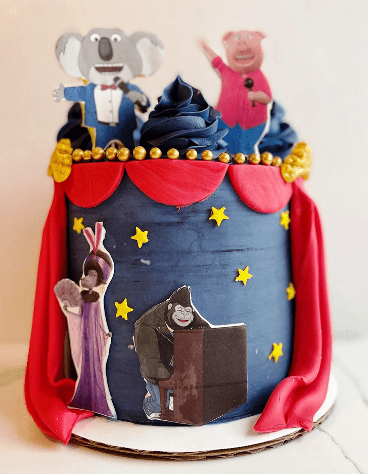 Comely Sing Movie Cake