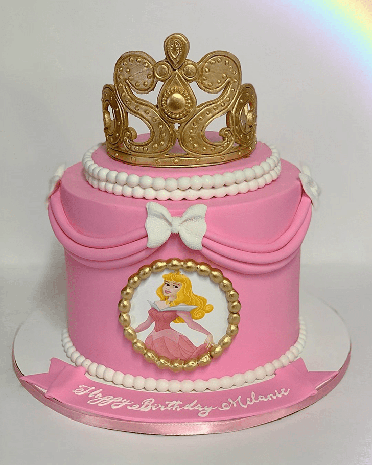 Exquisite Sleeping Beauty Cake