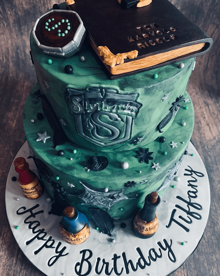 Appealing Slytherin Cake