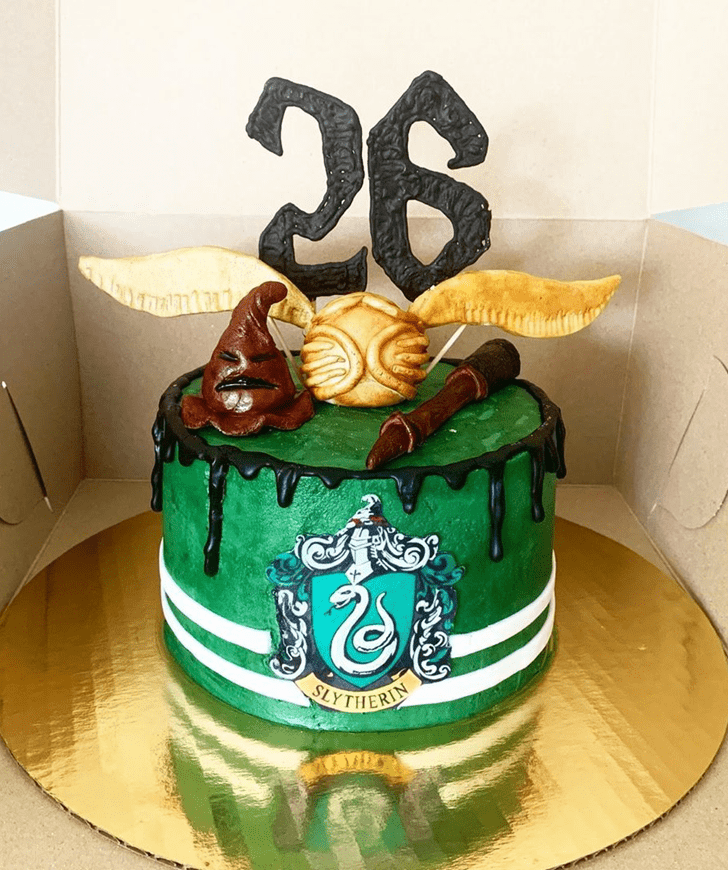 Excellent Slytherin Cake