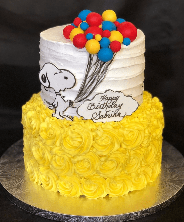 Bewitching Snoopy Cake