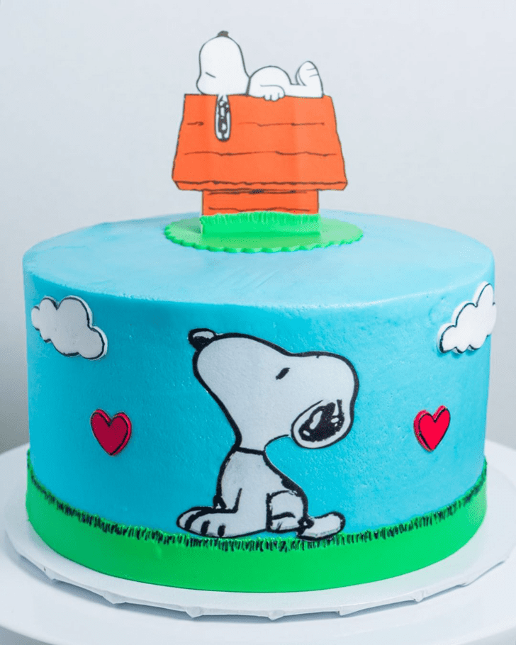 Divine Snoopy Cake