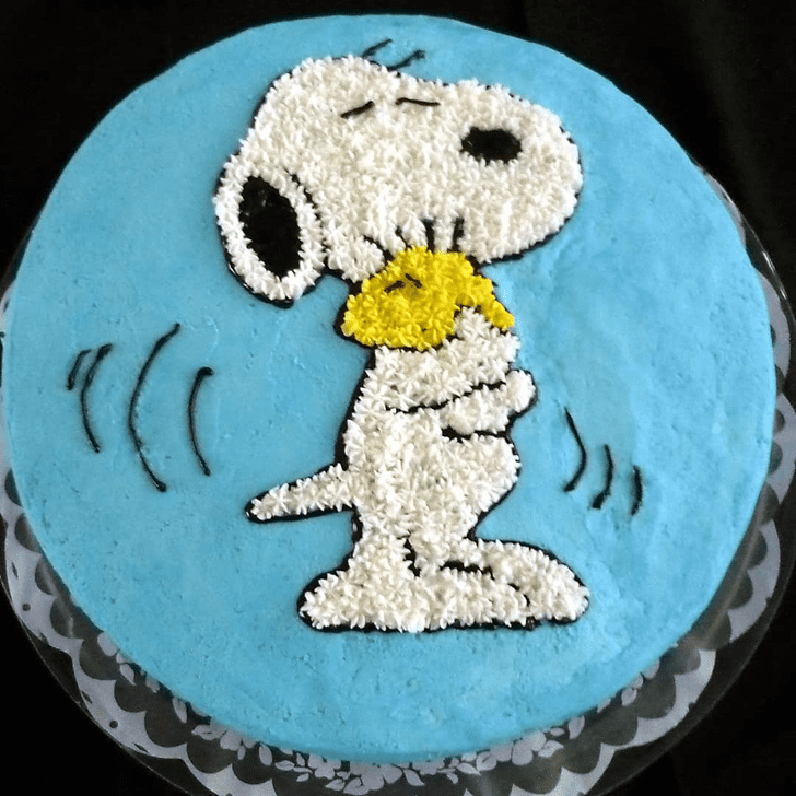 Excellent Snoopy Cake