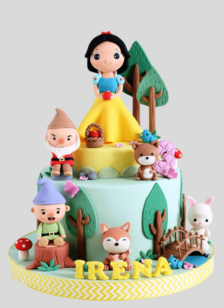 Angelic Snow White Cake