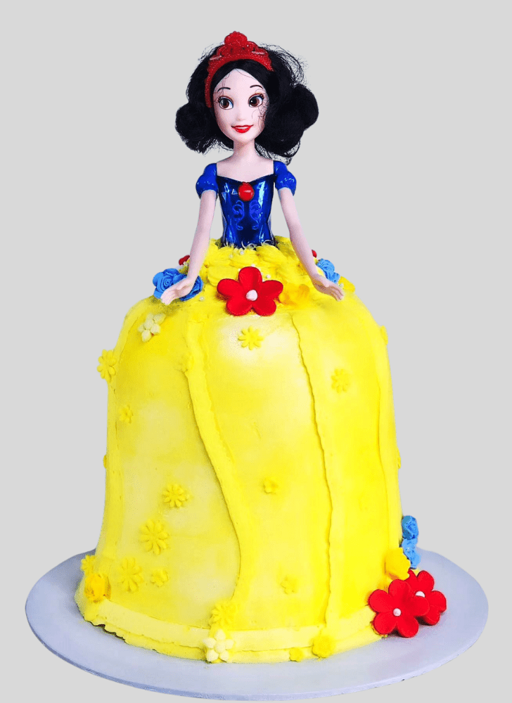 Refined Snow White Cake