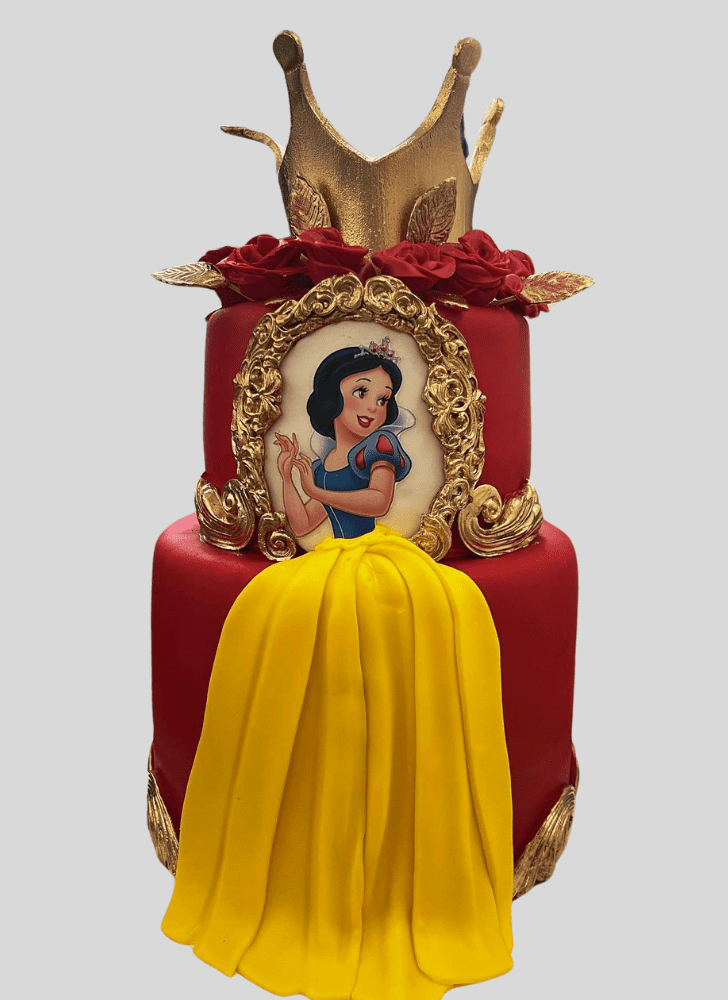 Wonderful Snow White Cake Design