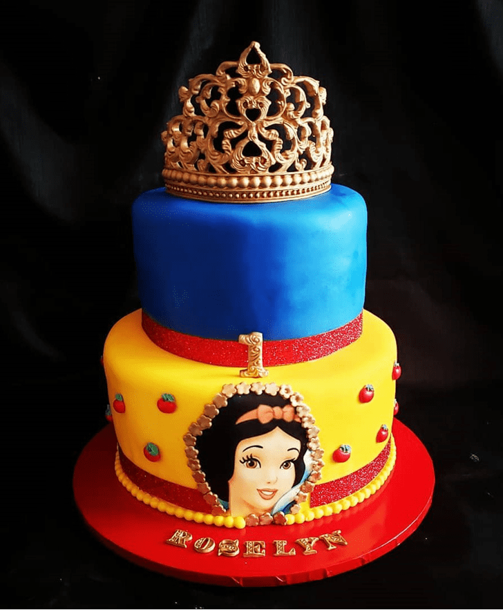 Angelic Snow White Cake