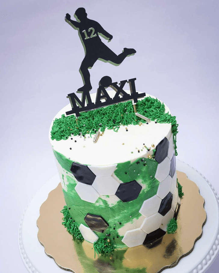 Excellent Soccer Cake