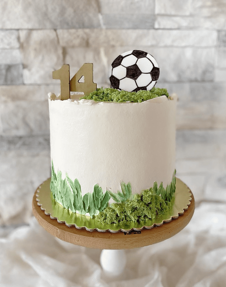 Fascinating Soccer Cake