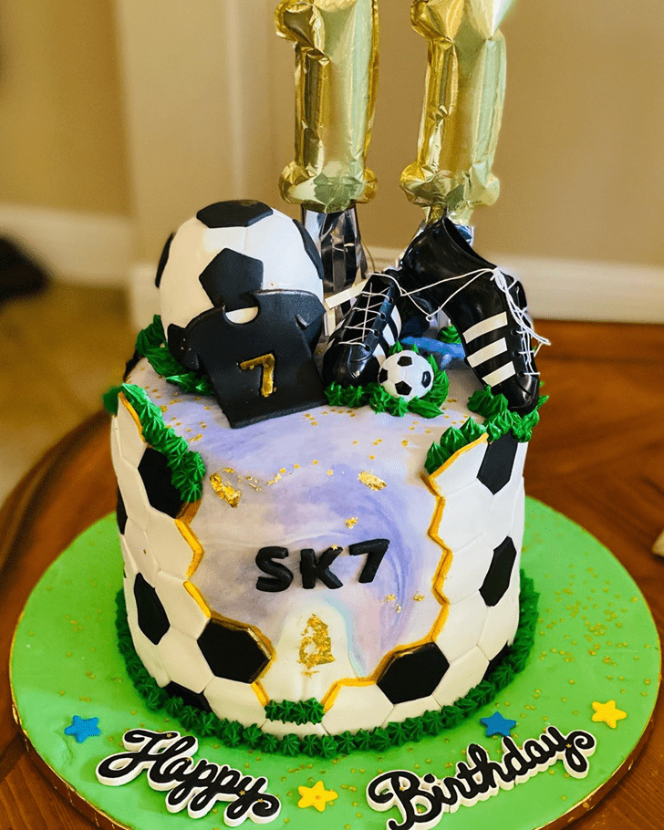 Magnetic Soccer Cake