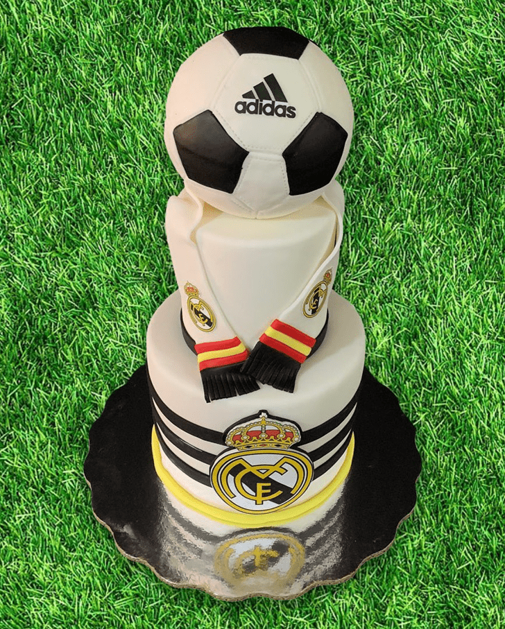 Marvelous Soccer Cake