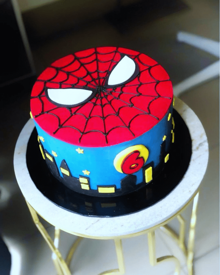 Splendid Spiderman Cake