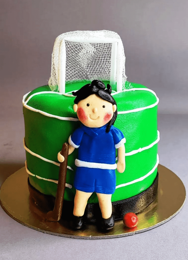 Good Looking Sports Cake