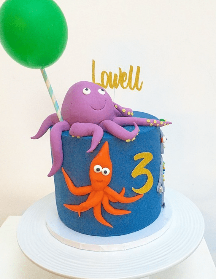 Cute Squid Cake