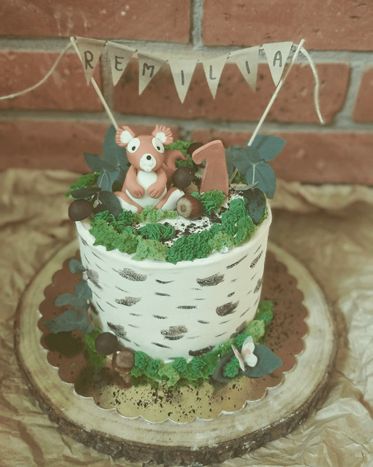 Alluring Squirrel Cake