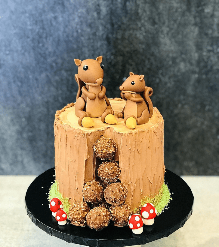 Mesmeric Squirrel Cake