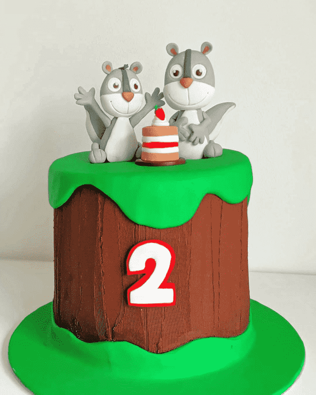 Adorable Squirrels Cake