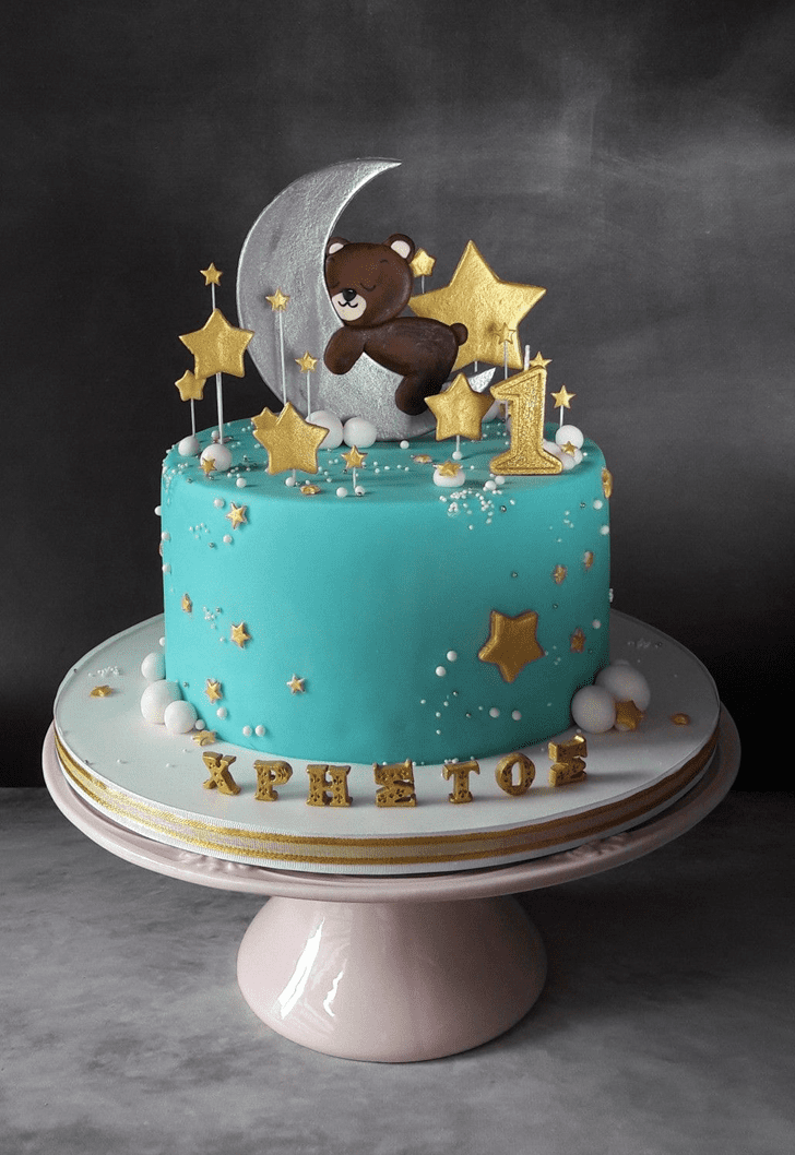 Alluring Star Cake