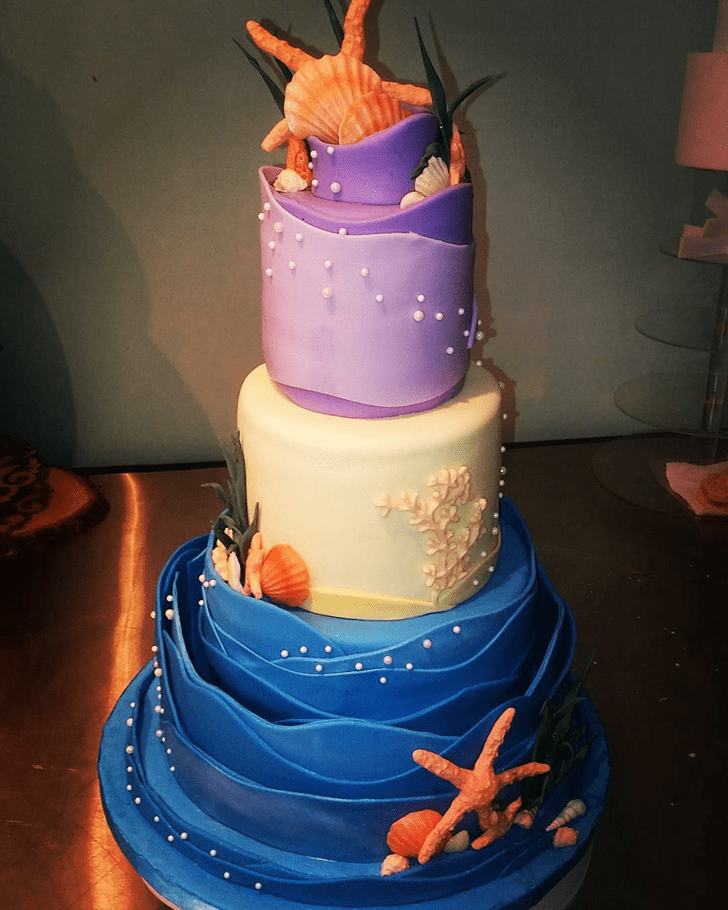 Slightly Starfish Cake