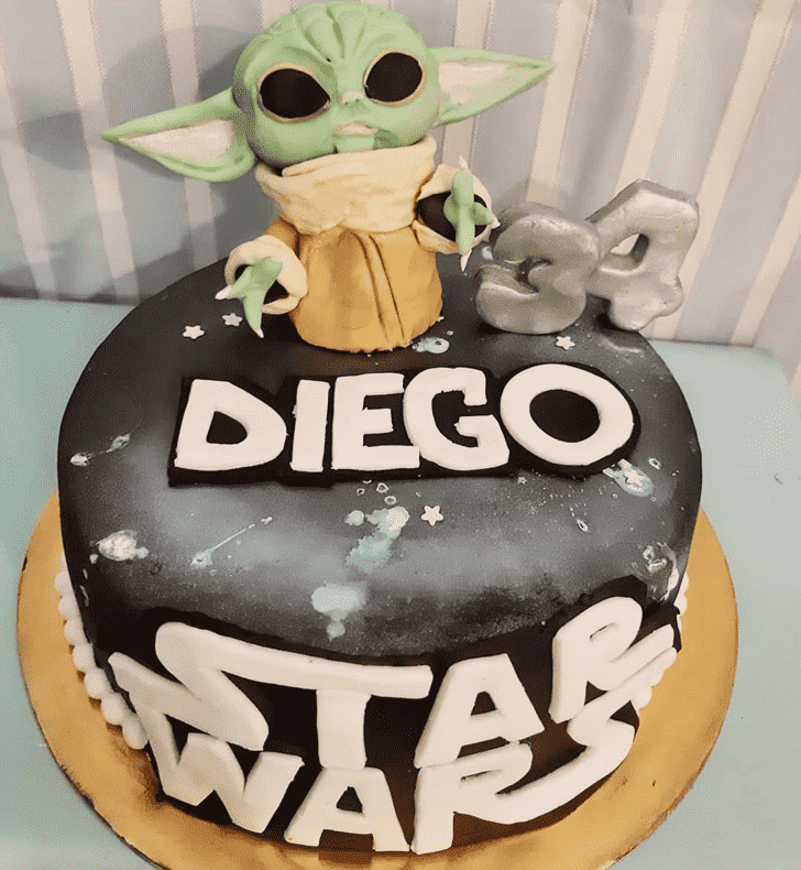 Enticing Star Wars Cake