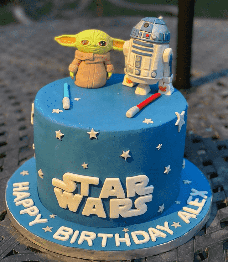 Marvelous Star Wars Cake
