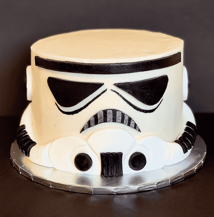 Ravishing Star Wars Cake