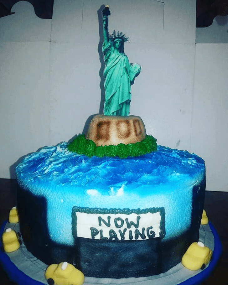 AnStatue of Libertyic Statue of Liberty Cake