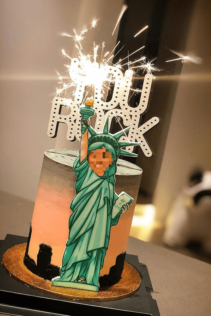 Enticing Statue of Liberty Cake