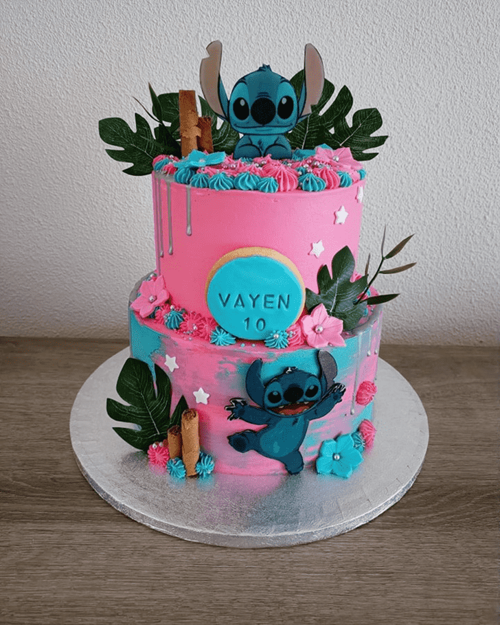 Mesmeric Stitch Cake