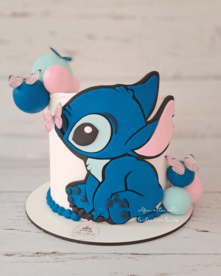 Pleasing Stitch Cake