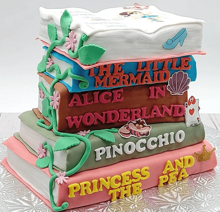 Comely Story Book Cake