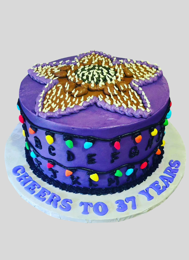 Fascinating Stranger Things Cake