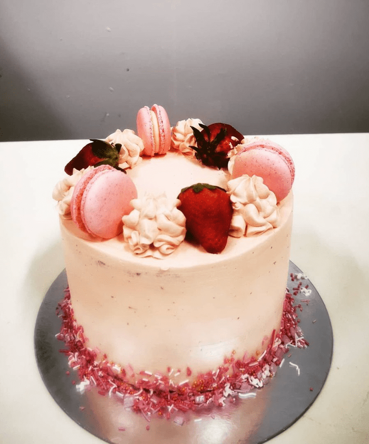 Cute Strawberry Cake