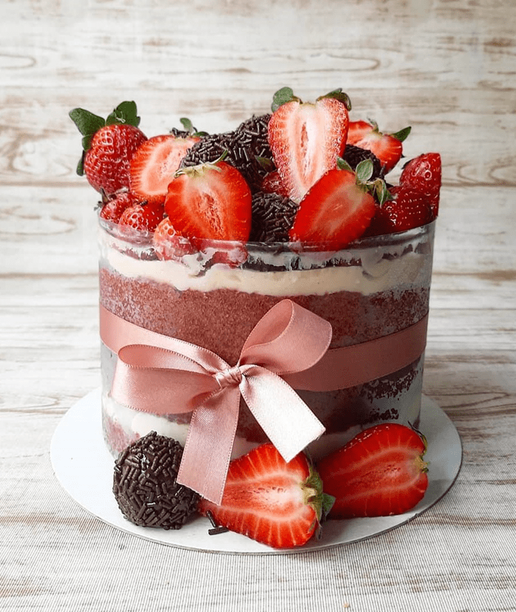 Nice Strawberry Cake