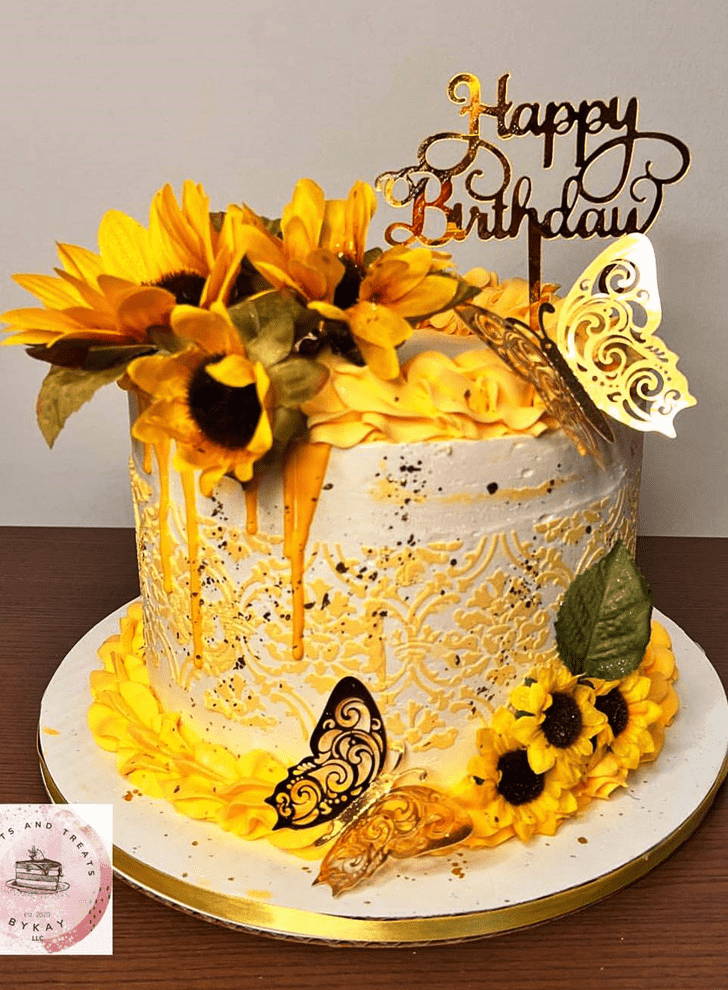 Adorable Sunflower Cake