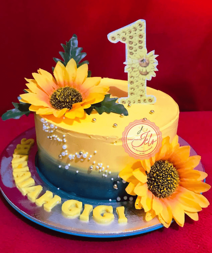 Dazzling Sunflower Cake