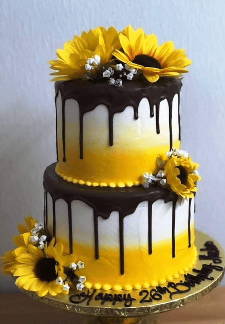 Graceful Sunflower Cake