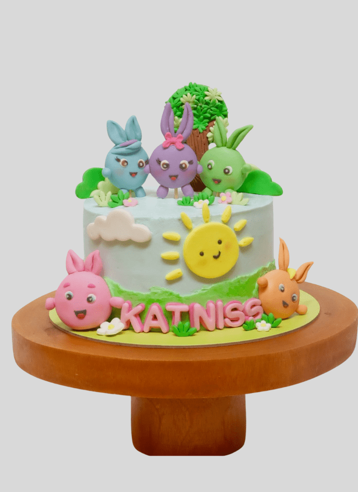 Marvelous Sunny Bunnies Cake