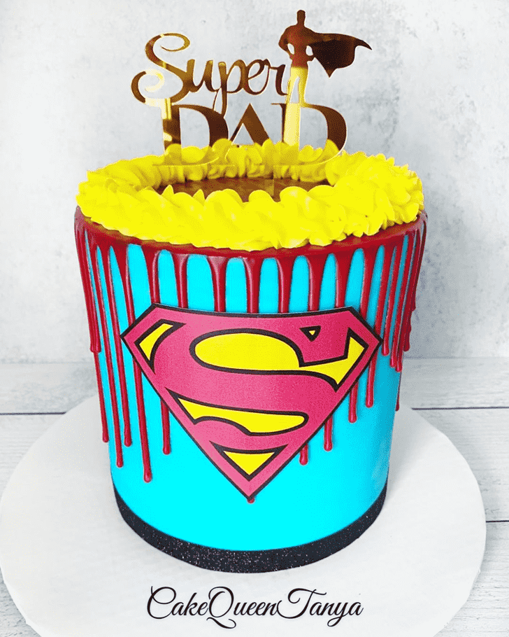Wonderful Superdad Cake Design