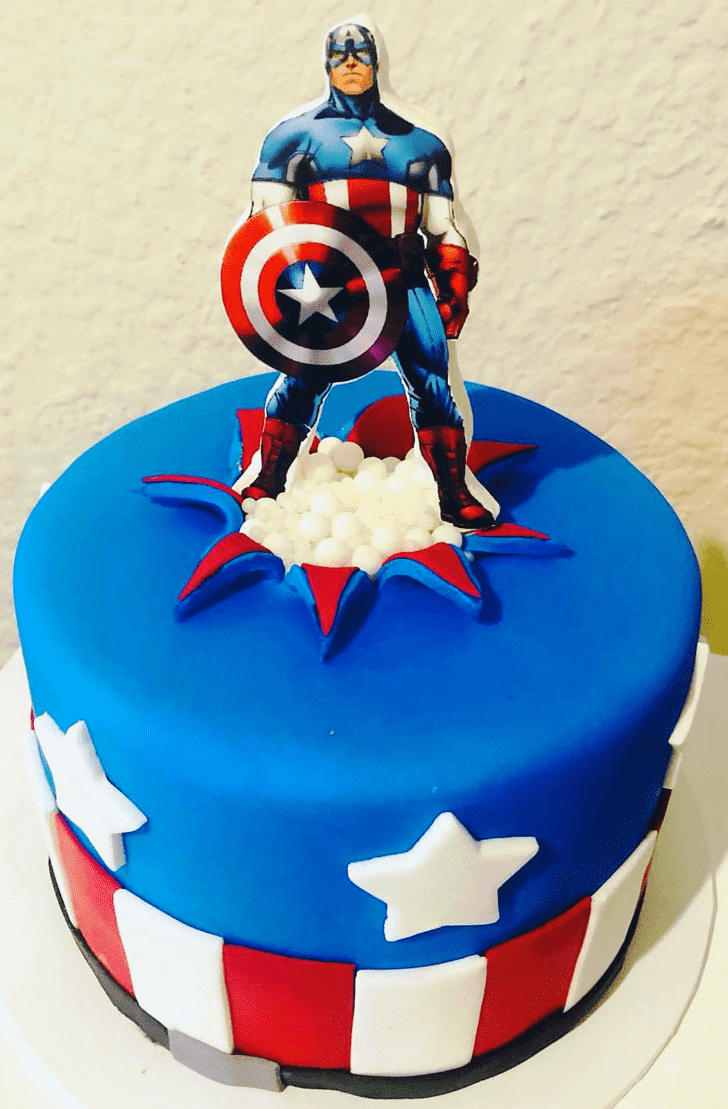 Exquisite Superhero Cake