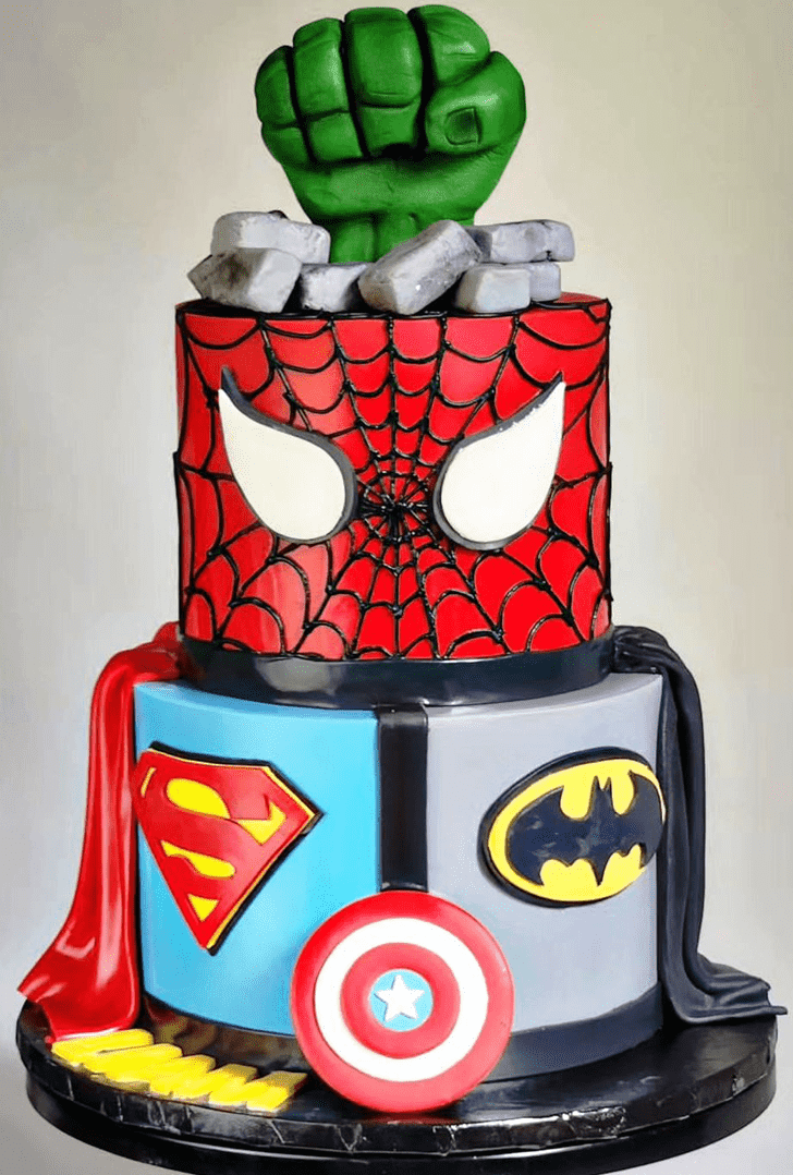 Grand Superhero Cake