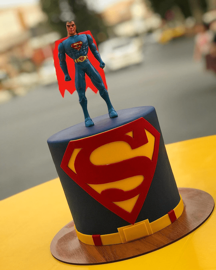Admirable Superman Cake Design
