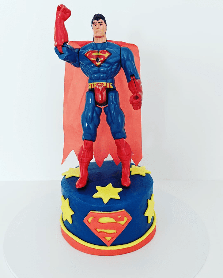 Magnetic Superman Cake