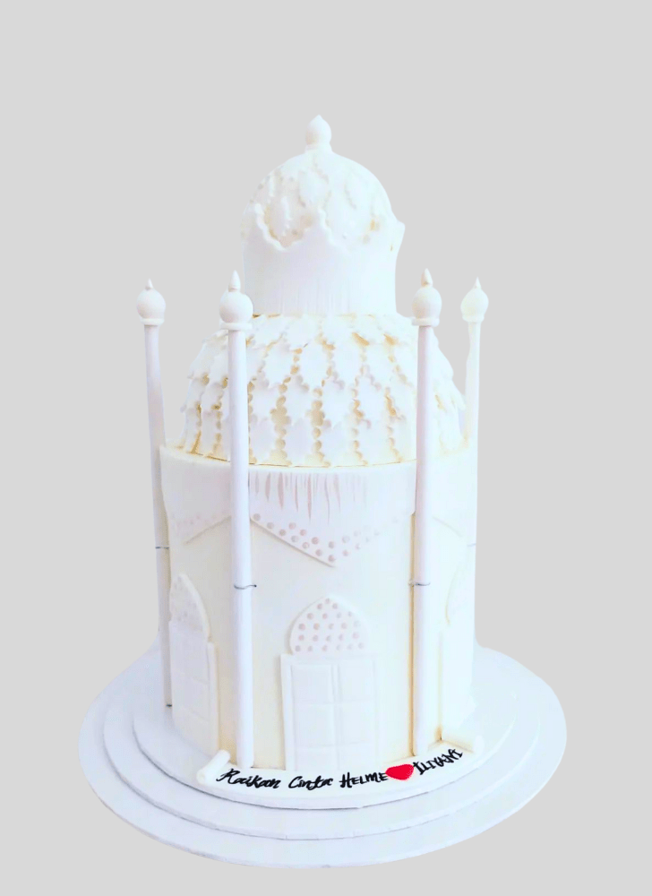 Bewitching Taj Mahal Cake