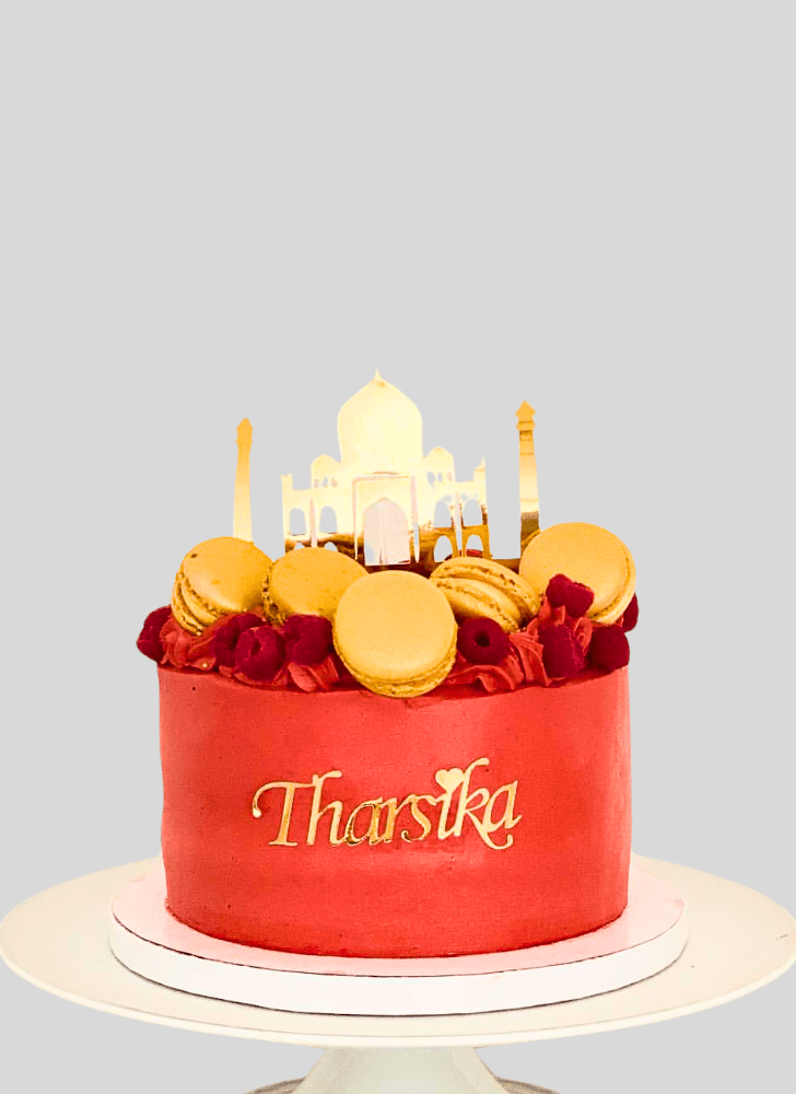 Comely Taj Mahal Cake