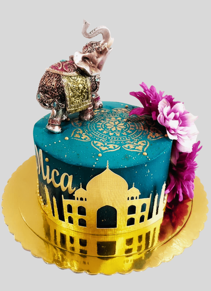 Delicate Taj Mahal Cake