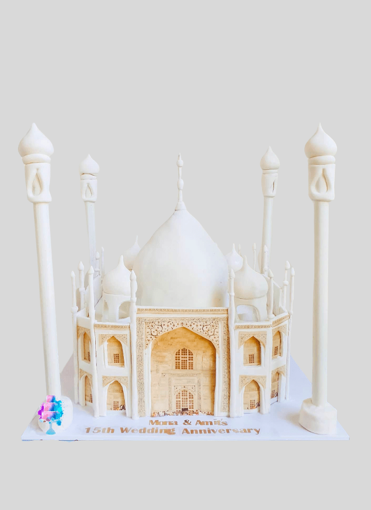 Fine Taj Mahal Cake